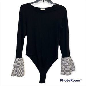 Abound Women’s Black Striped Long Sleeve Bodysuit Size Medium